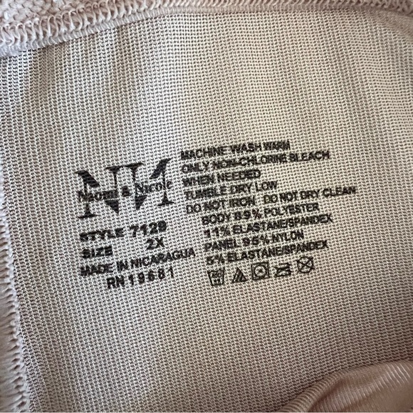 Naomi & Nicole Shapewear Shorts Size 2X - Picture 6 of 9